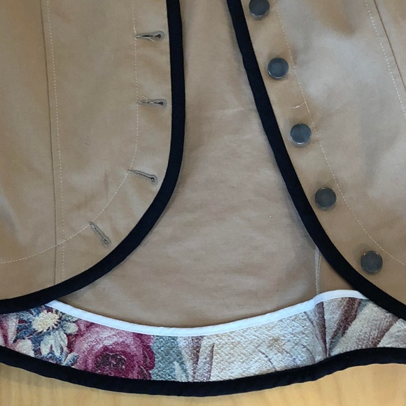 Lightweight Khaki Military-Style Jacket - Picture 6 of 6